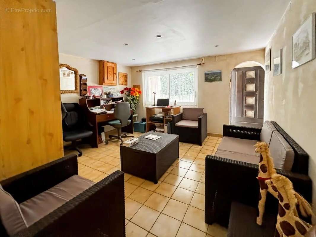 À Vendre Spacieuse maison familiale aux portes de Périgueux – Commune de Sanilhac - photo 9