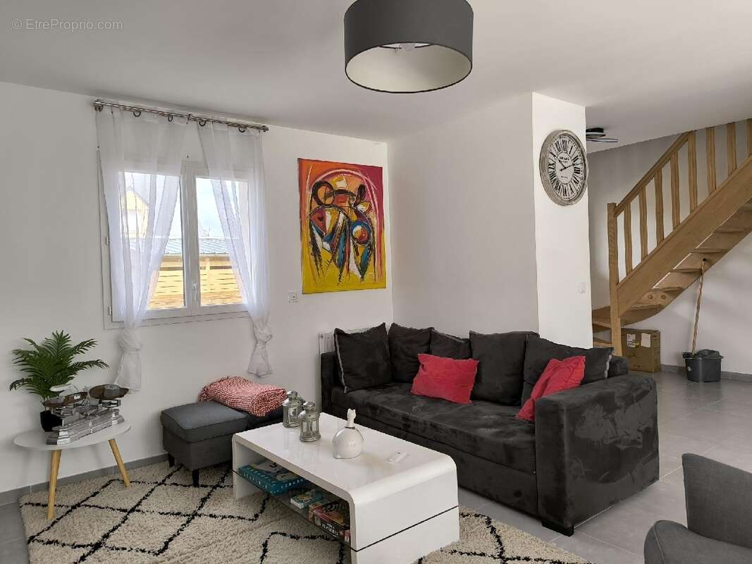 Maison à SAINT-LAURENT-SUR-MER