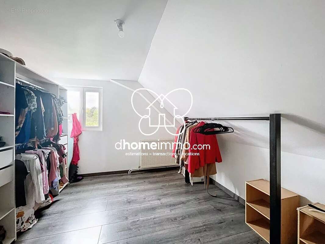 Maison à ROOST-WARENDIN