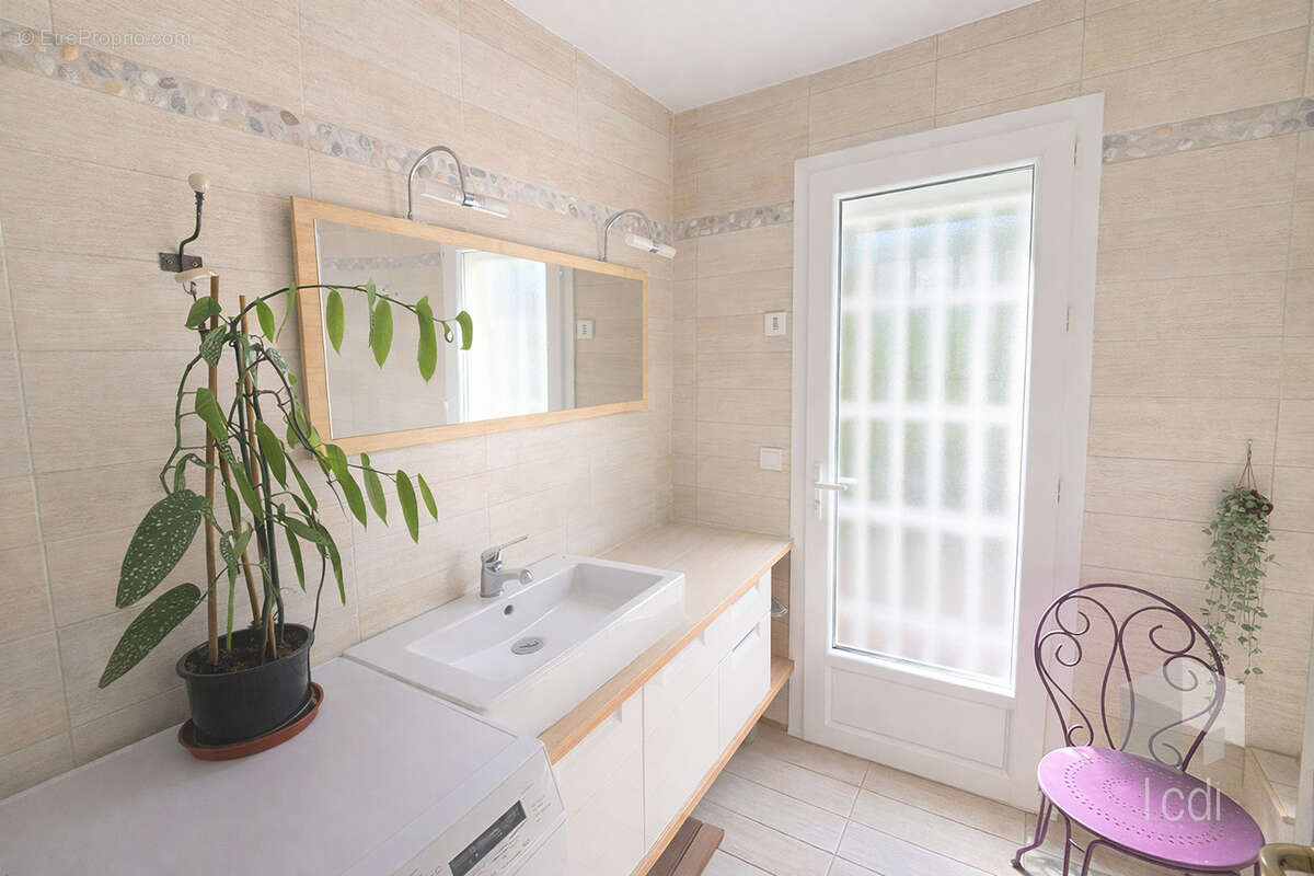 MONTELIMAR, maison de 130 m2, 5 chambres - photo 15