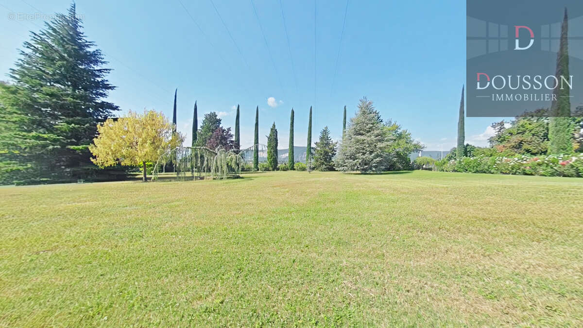 A VENDRE-MAGNANERIE DE CHARME  9.5 hectares   surface 585 m2 habitables - photo 5