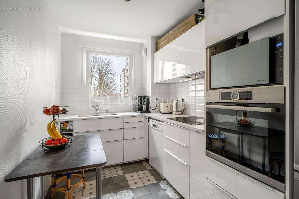 Appartement à ISSY-LES-MOULINEAUX