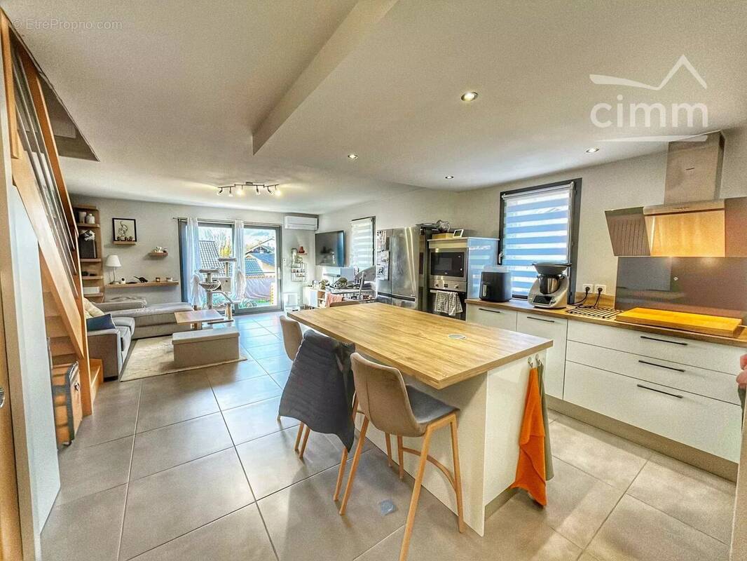 Appartement à AITON