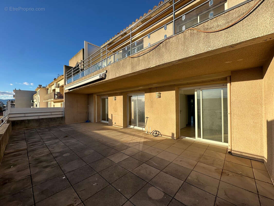 Appartement à CANET-EN-ROUSSILLON