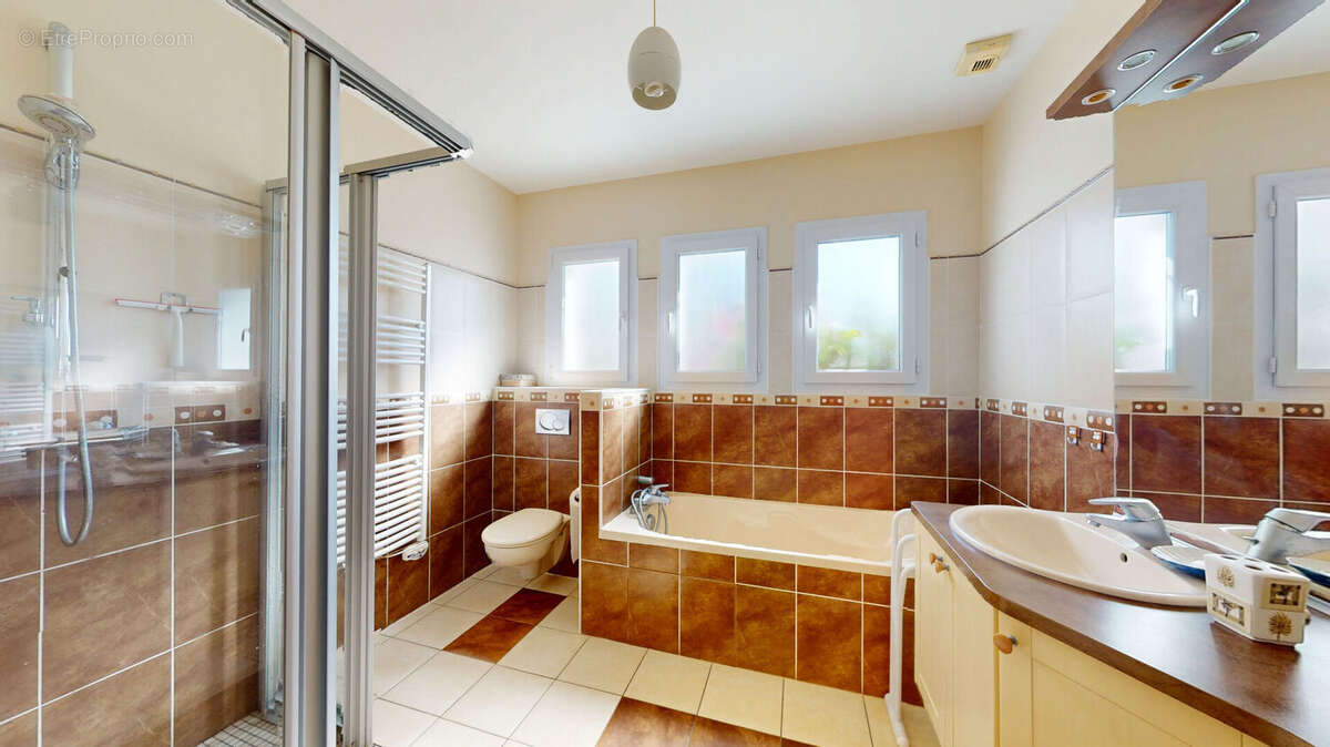 Maison à CAMBO-LES-BAINS