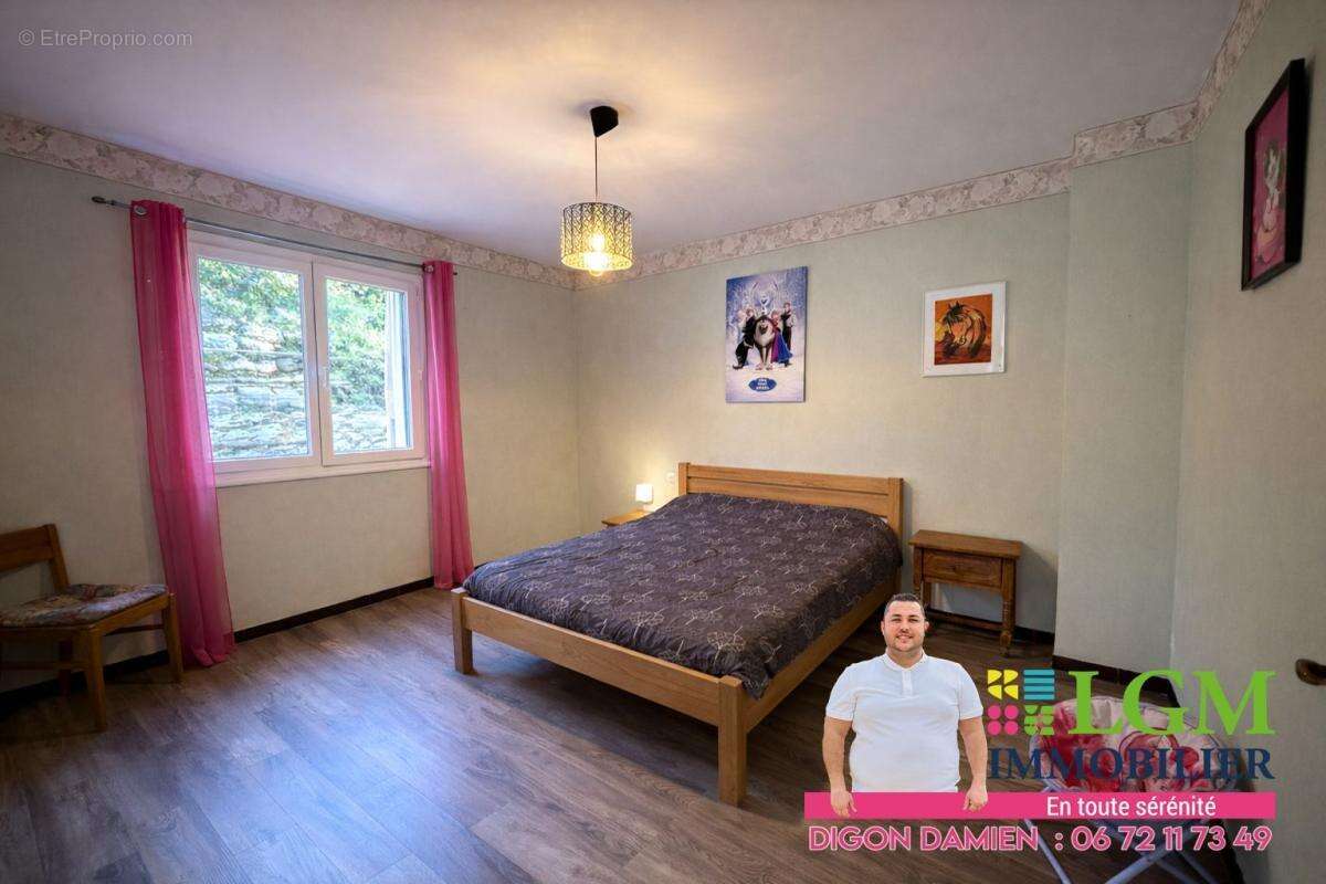 Maison à SAINT-MARTIN-DE-VALGALGUES