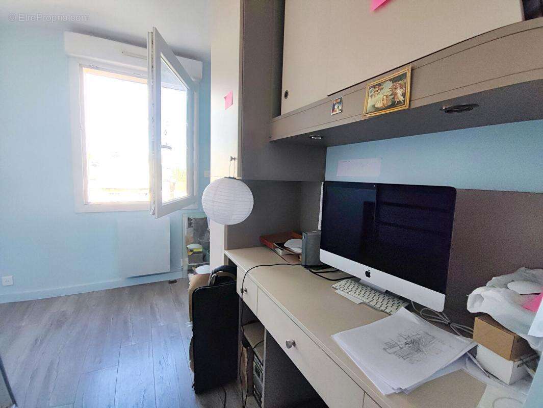 Appartement à ROMAINVILLE