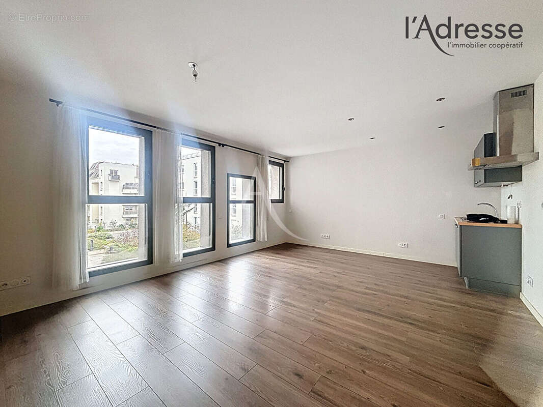 Appartement à SURESNES