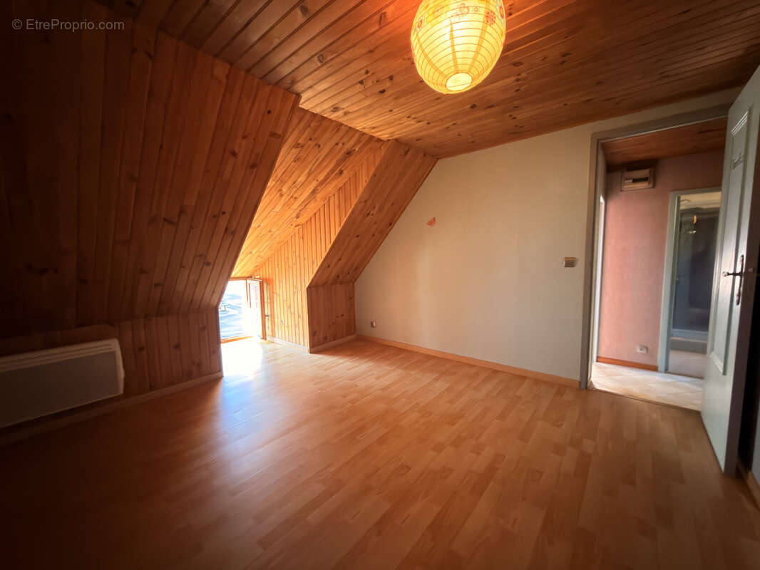 Maison à SAINT-SATURNIN