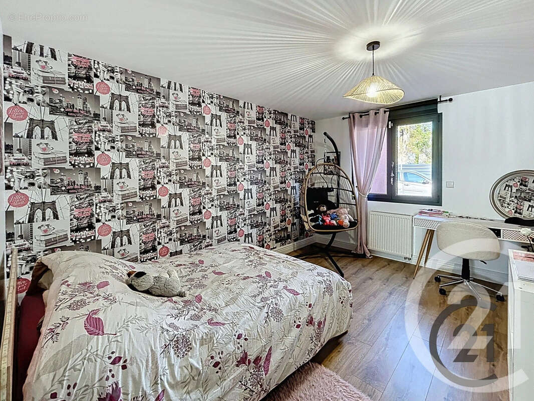 Maison 252 m² à Ruvigny  - photo 9