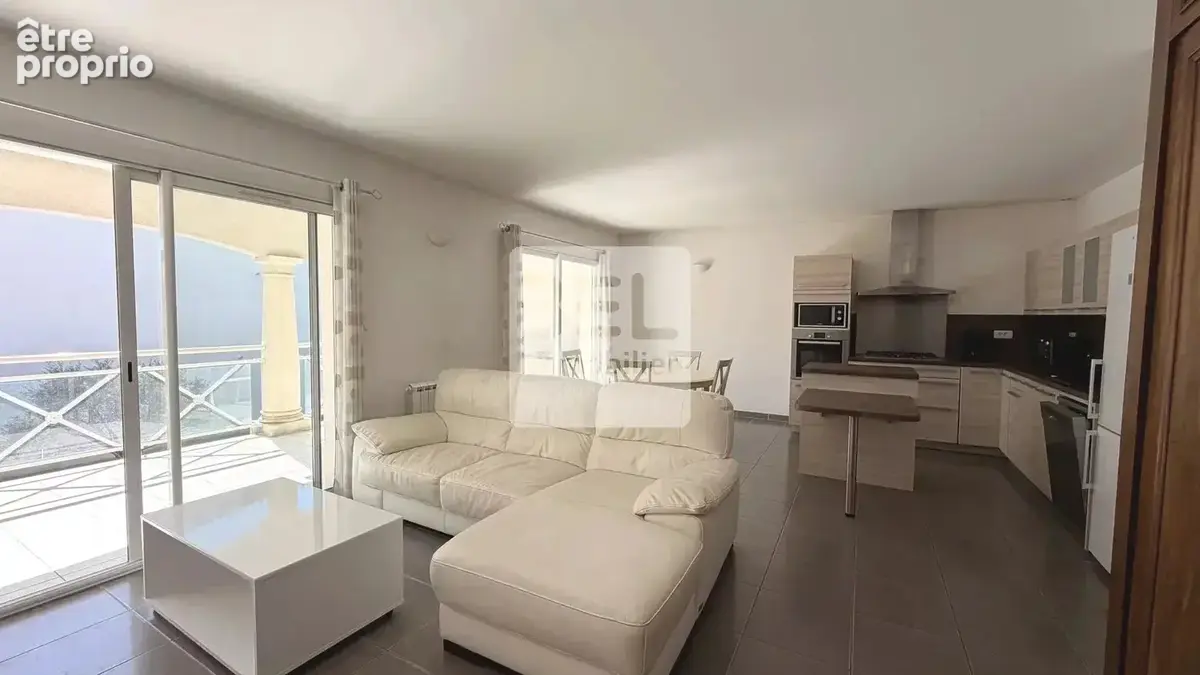 Appartement 2 chambres avec terrasse et garage - photo 4