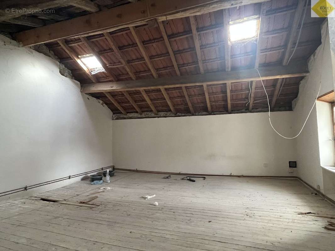 Maison à CHENEVELLES