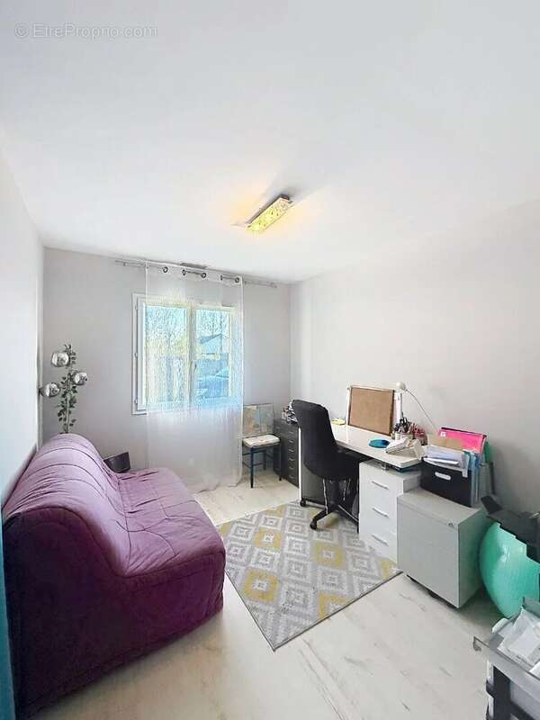 Maison à PARENTIS-EN-BORN