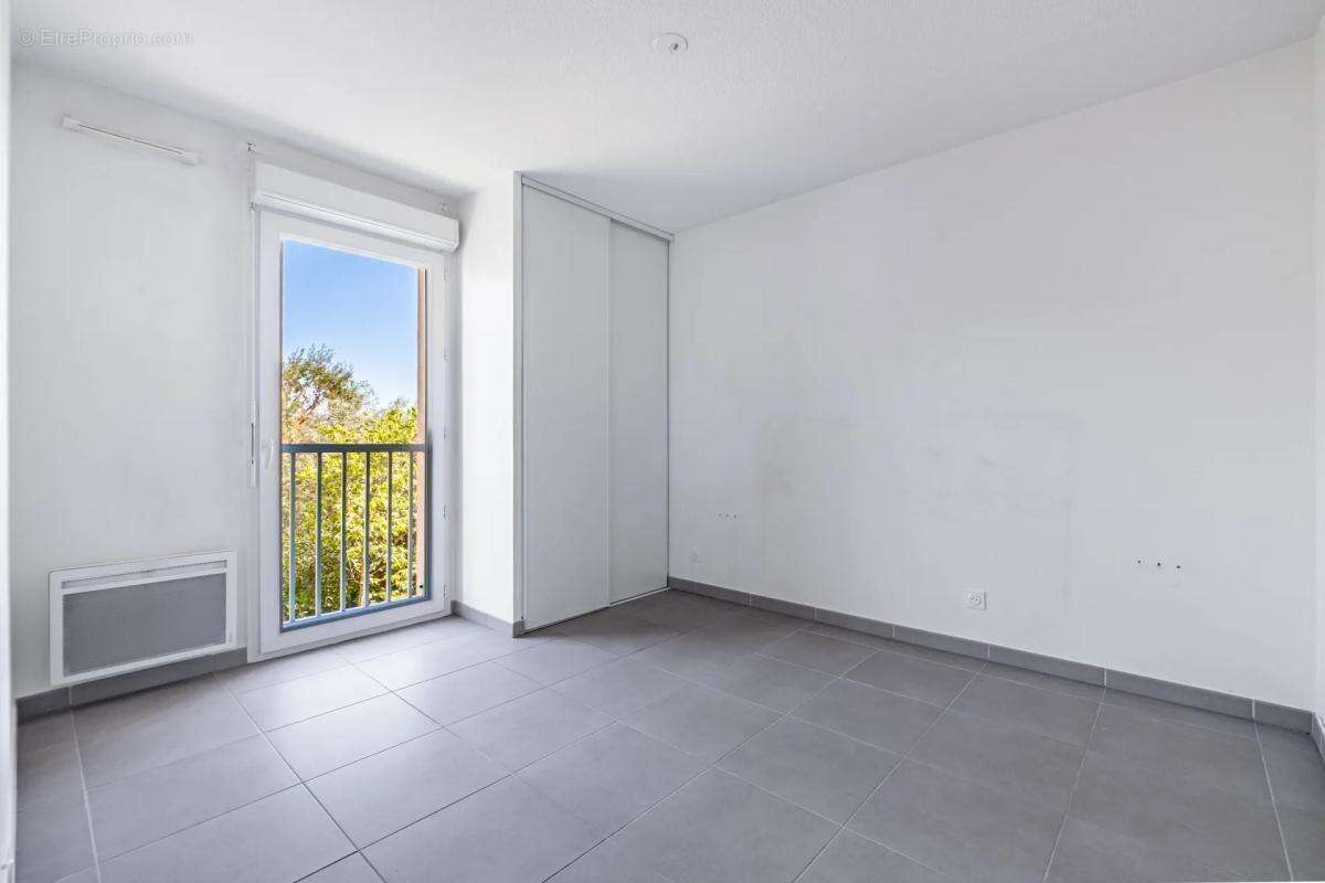 Appartement à PUGET-SUR-ARGENS