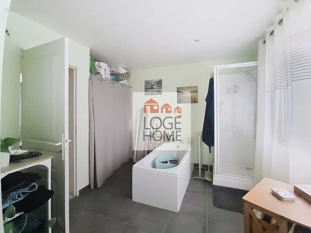 Maison à FOUQUEREUIL