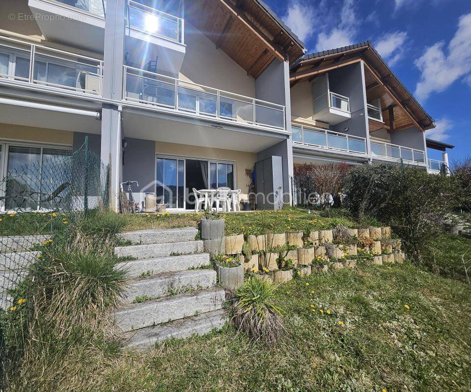 Appartement à LA MOTTE-D'AVEILLANS