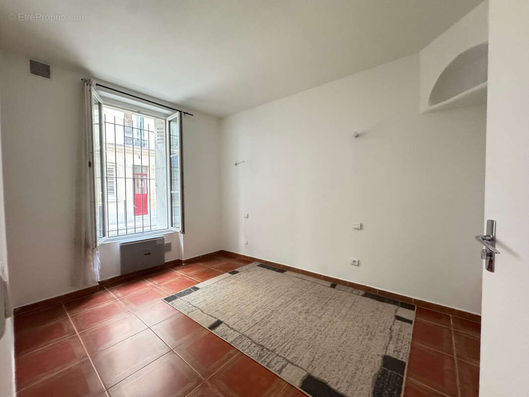 Appartement à PARIS-19E