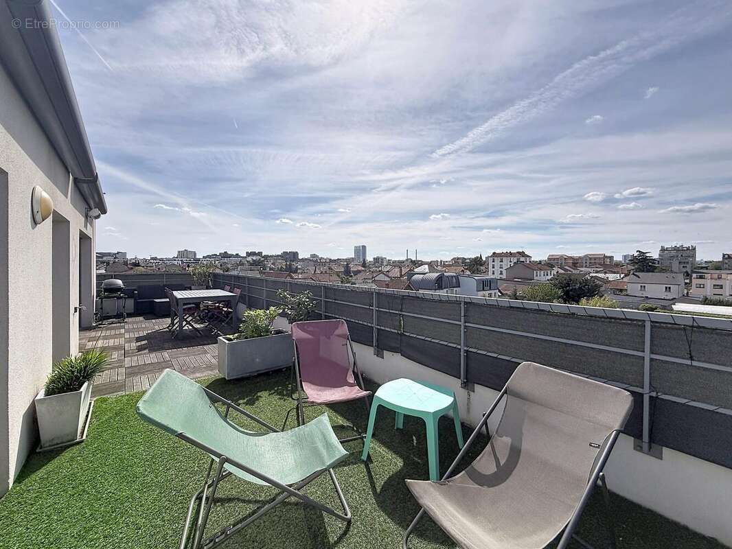 Appartement à MAISONS-ALFORT