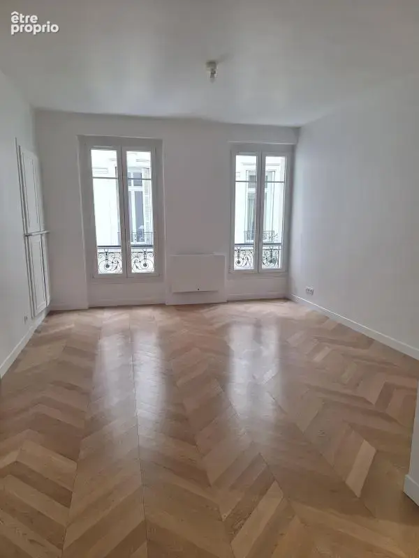 Bien exceptionnel rue d'Assas refait à neuf - photo 3