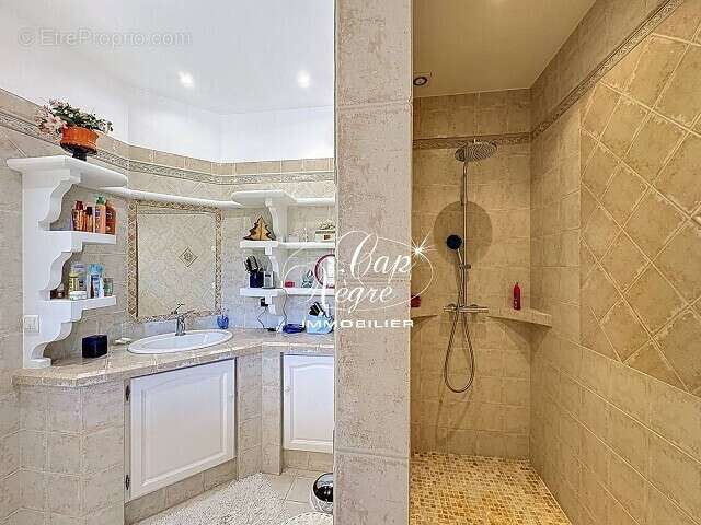 Maison à LE CANNET-DES-MAURES