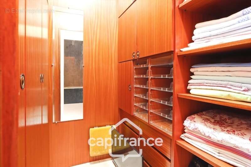 Appartement à SAINT-CLOUD