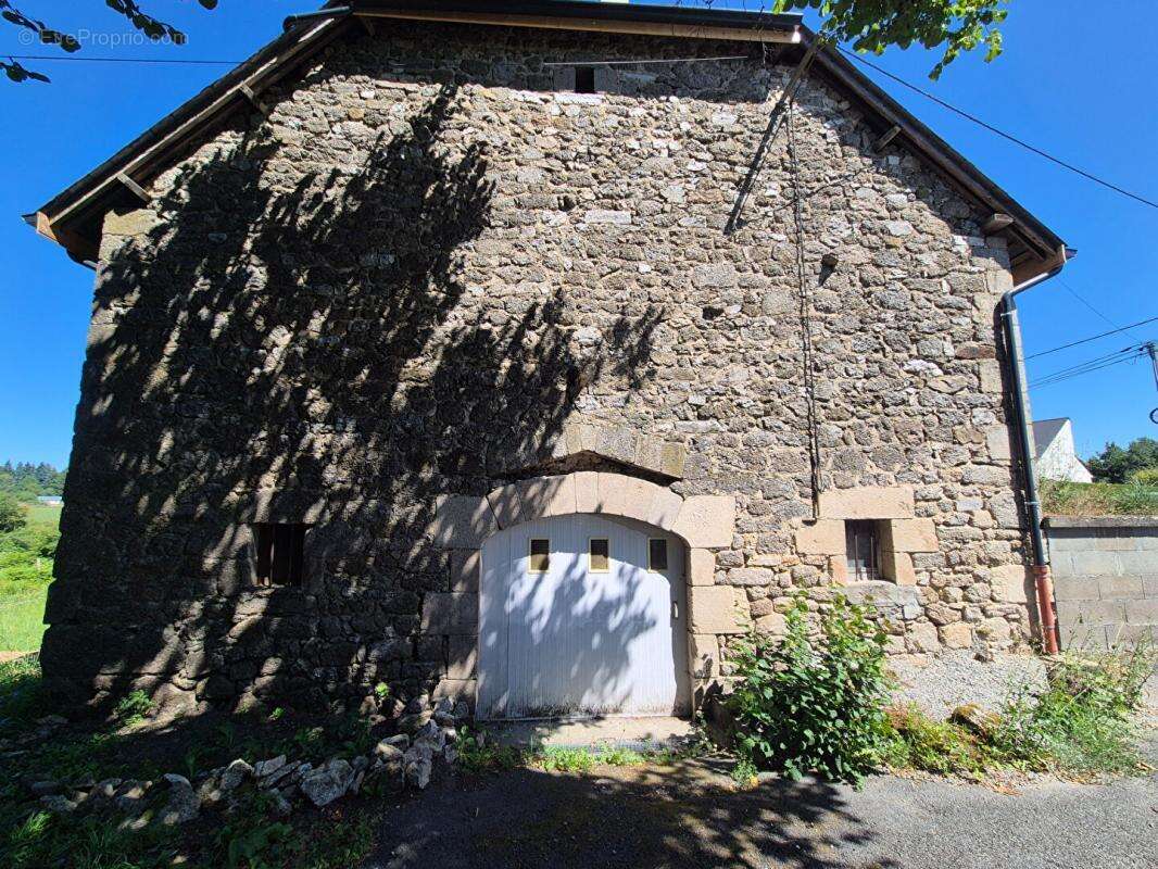 Maison à ROSIERS-D'EGLETONS