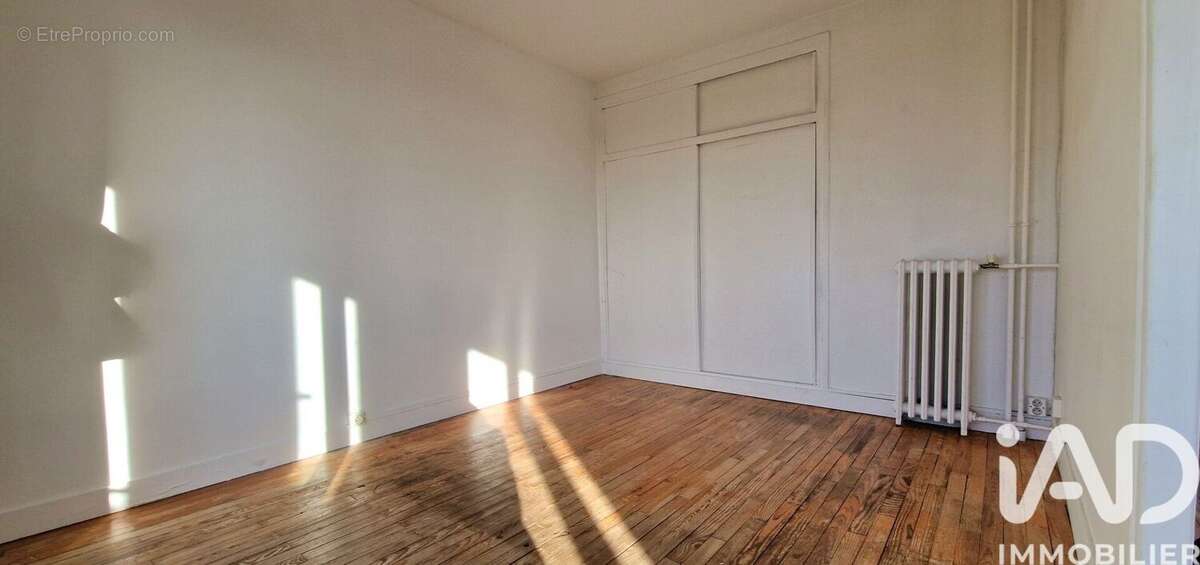 Photo 4 - Appartement à RUEIL-MALMAISON