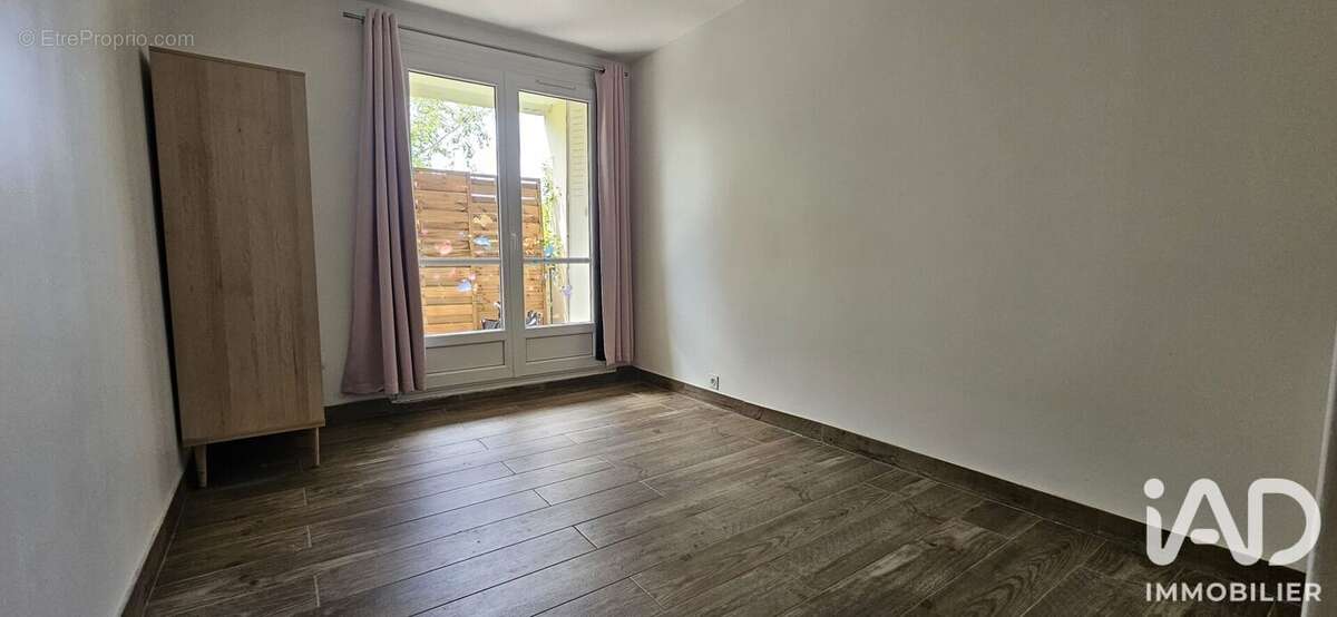 Photo 4 - Appartement à LES ULIS