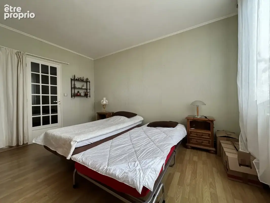 Maison 5 pièces 95 m² à vendre à La Poterie-Au-Perche (61190) - photo 5