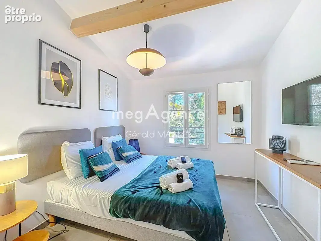 Maison de 167m² avec garage proche plage à Grimaud - photo 10