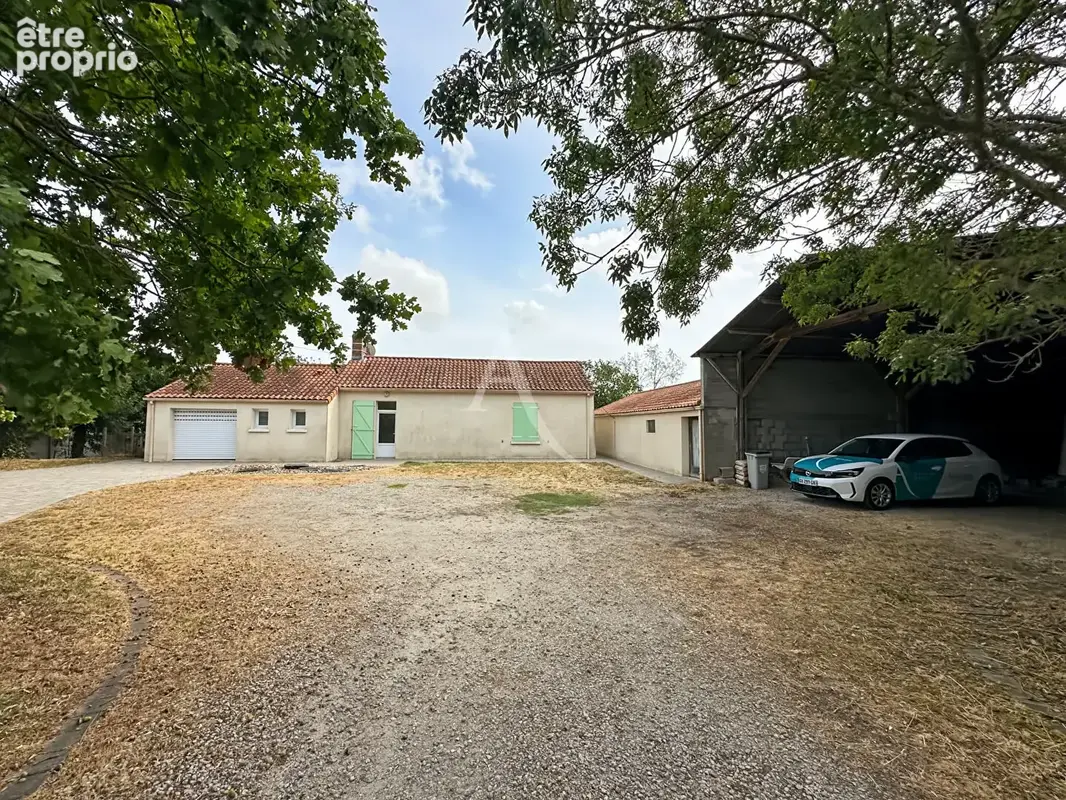 Maison 3 chambres + 261m² de dépendances - photo 2