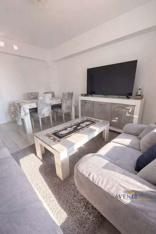 Appartement 71 m² à Marseille-10e  - photo 2
