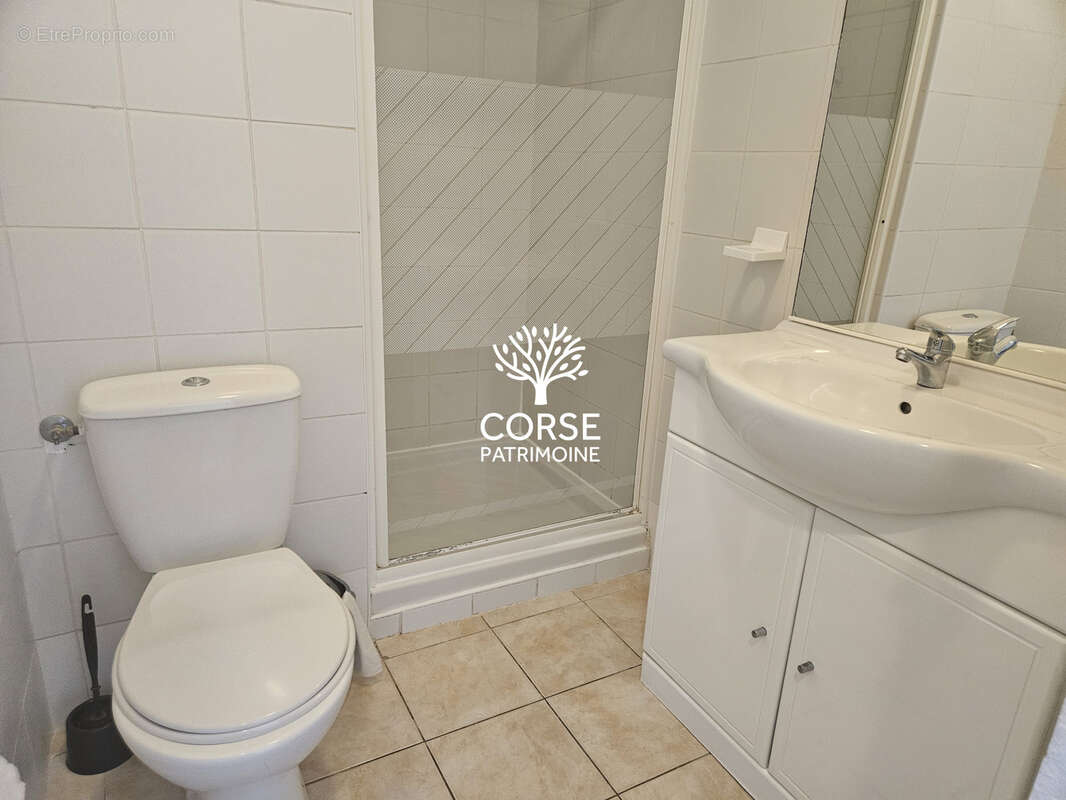 Appartement à LINGUIZZETTA
