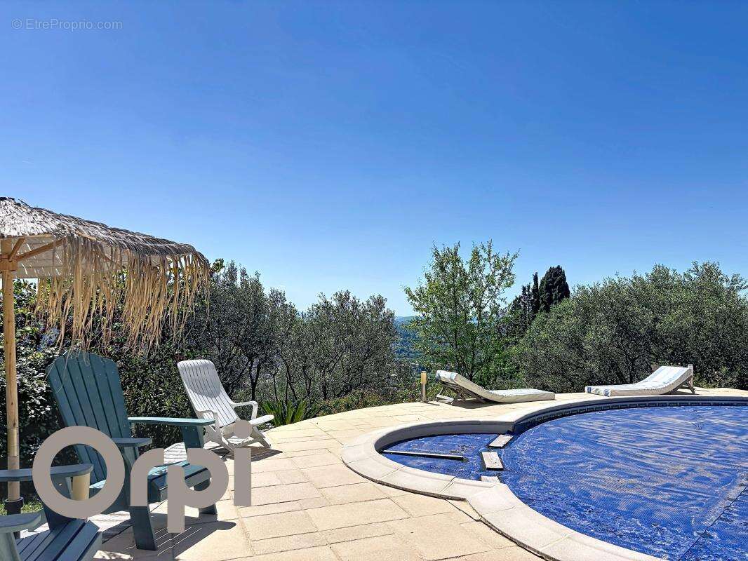 Maison de charme avec vue dominante, studio indépendant, piscine et garage - photo 27