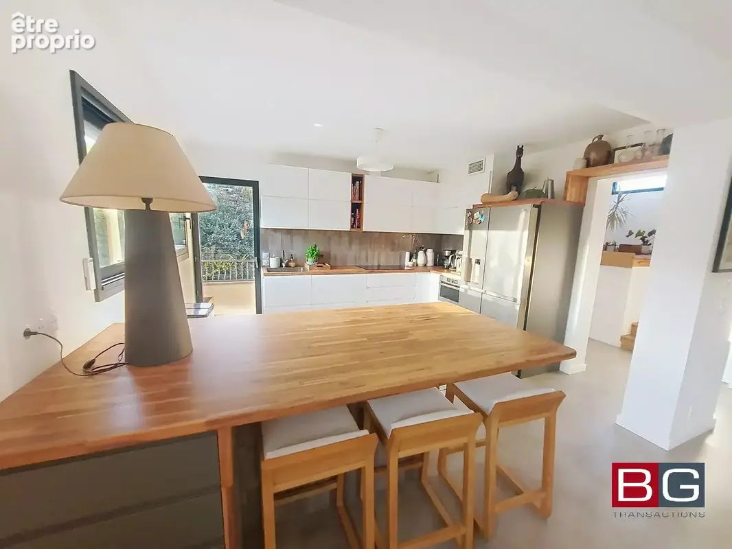 Vallauris "proche centre" Villa de style contemporain - photo 6