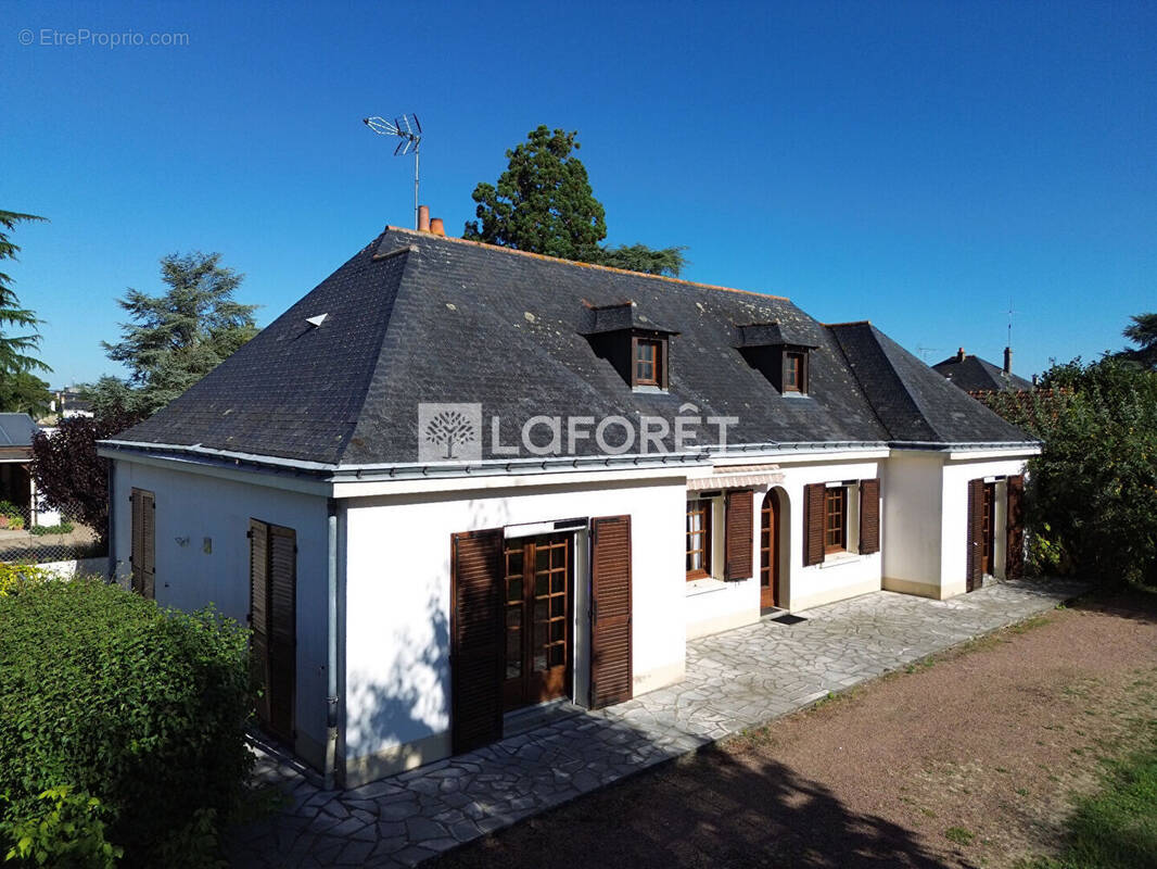 Maison à DOUE-LA-FONTAINE