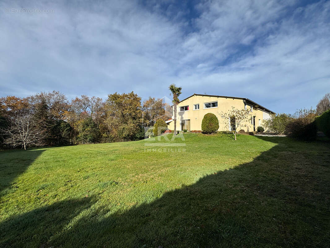 Maison à RABASTENS-DE-BIGORRE