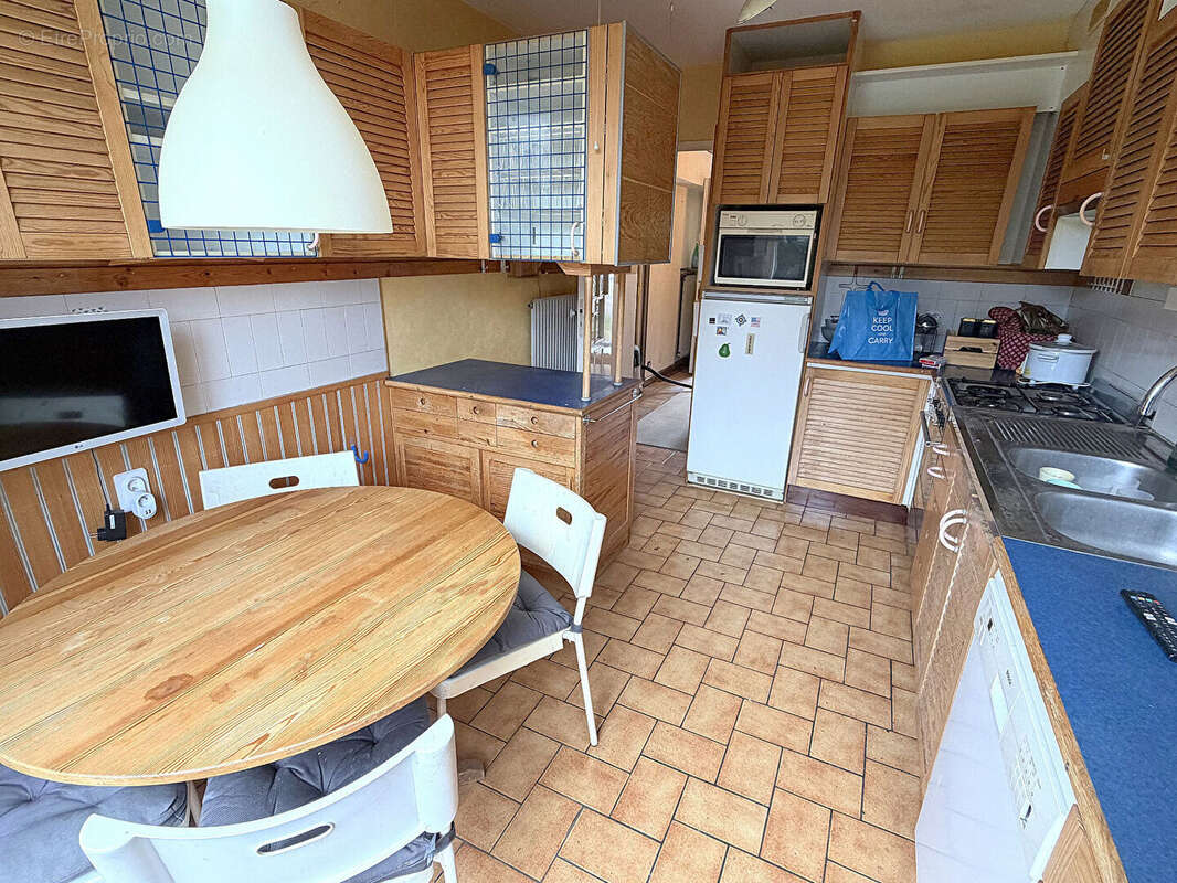 Maison à MONTIGNY-LE-BRETONNEUX