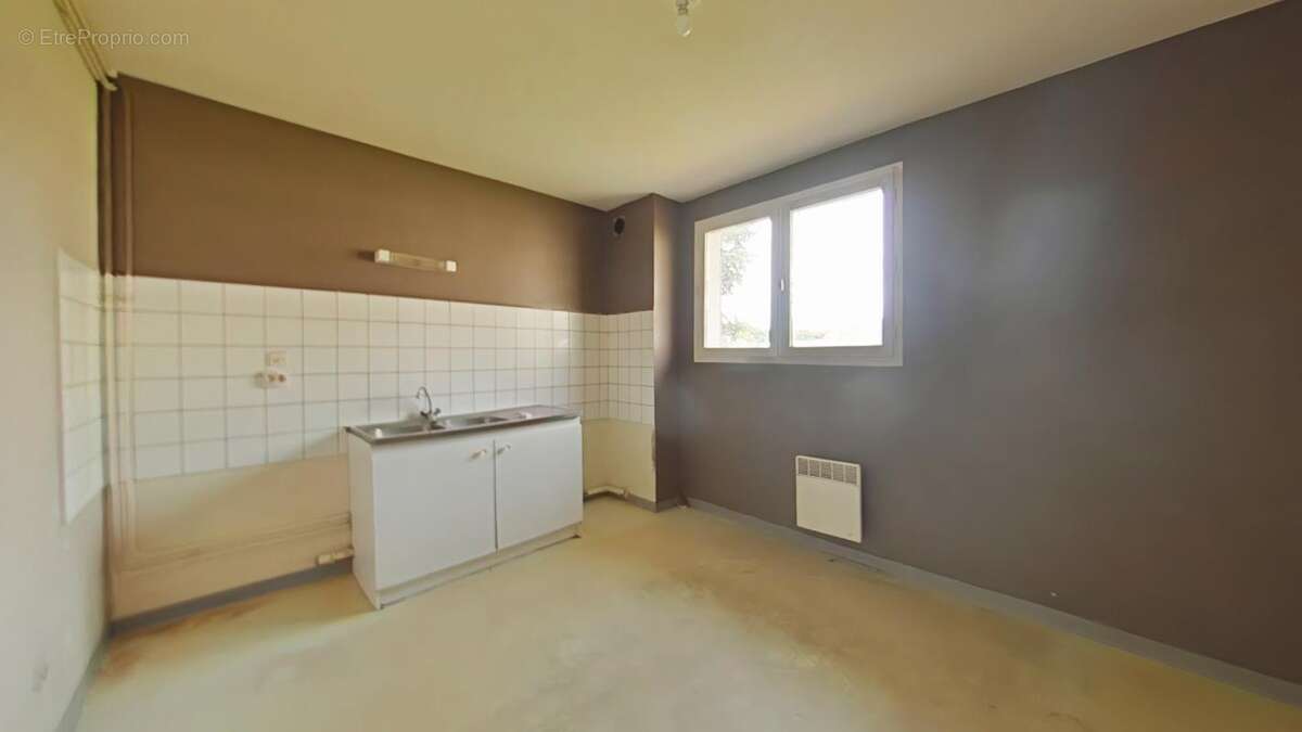 Appartement à SOUES