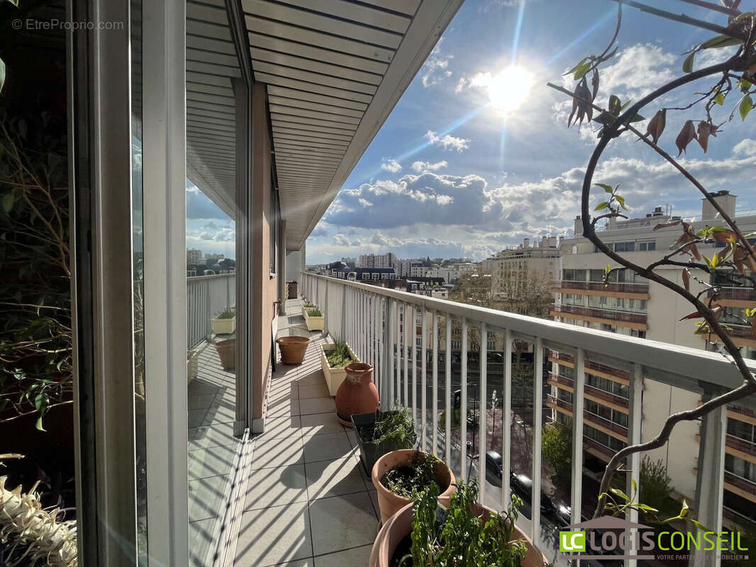 Appartement à BOURG-LA-REINE