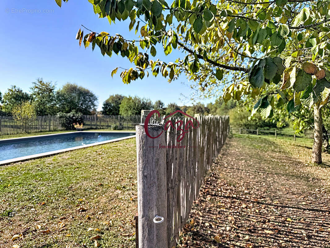 Maison à SALLEBOEUF