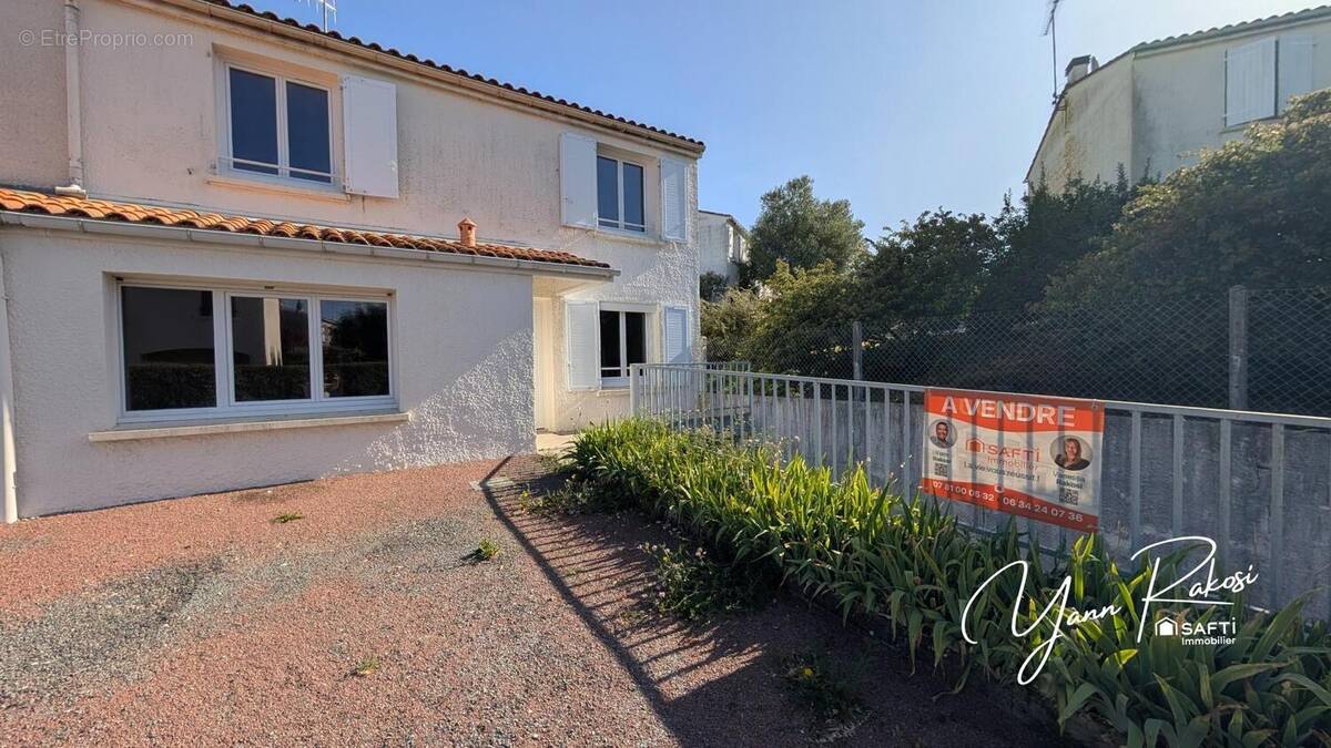 Photo 1 - Maison à SAINT-JEAN-D'ANGELY