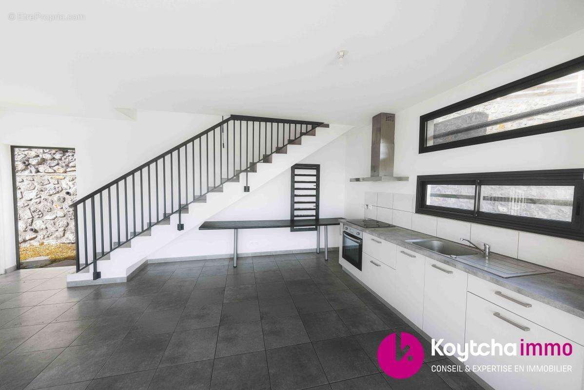 Villa t4  vue ocean  construction recente - photo 3