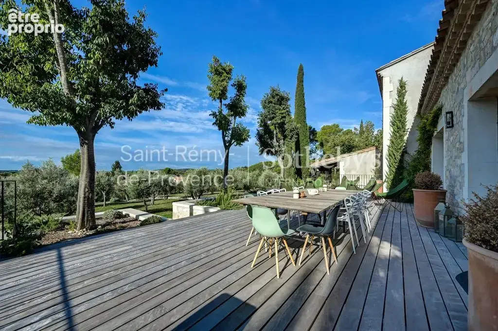 Maussane les alpilles - propriete de caractere renovee vue dominante et centre a pieds - photo 7