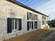 Maison à SAINT-GEORGES-LES-BAILLARGEAUX