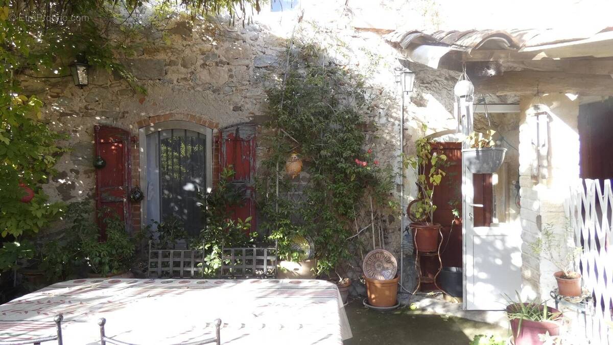 Maison à SAINT-SEBASTIEN-D&#039;AIGREFEUILLE