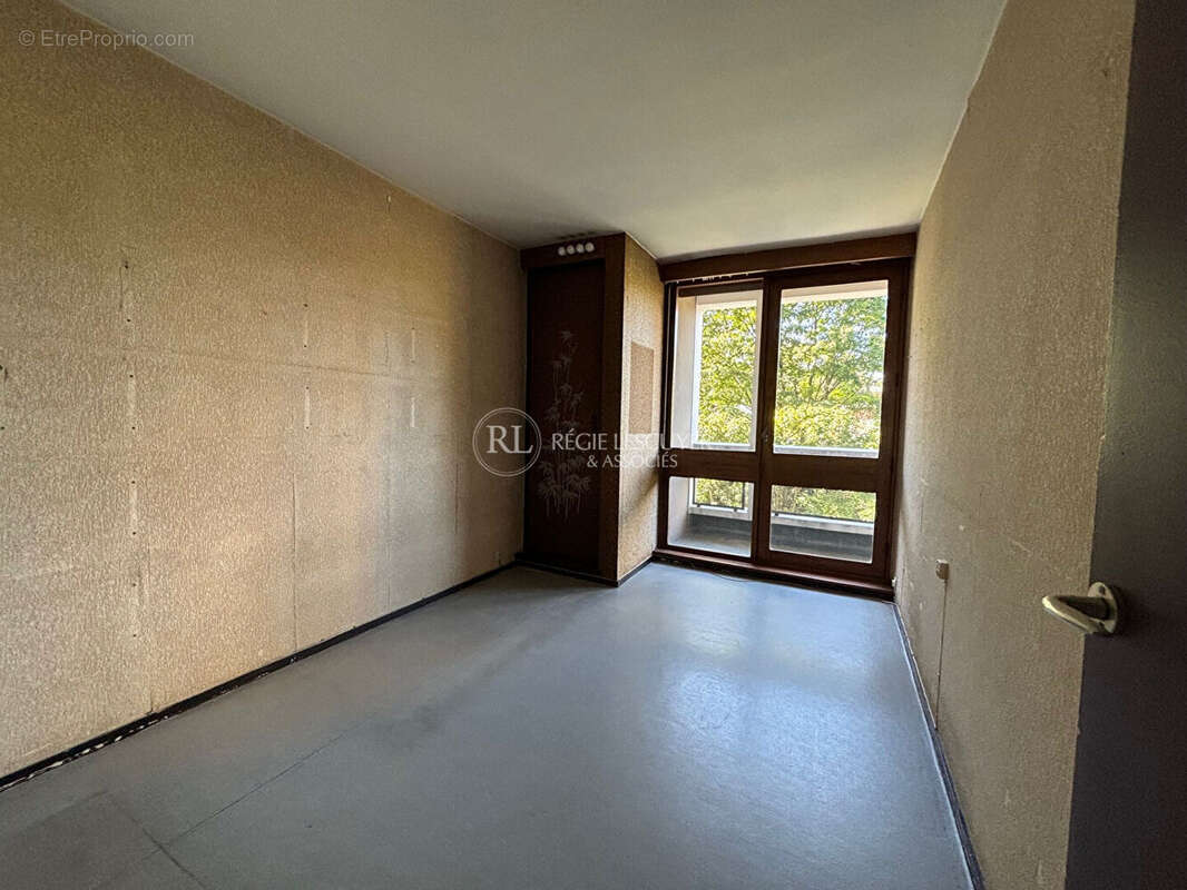 Appartement à LYON-9E