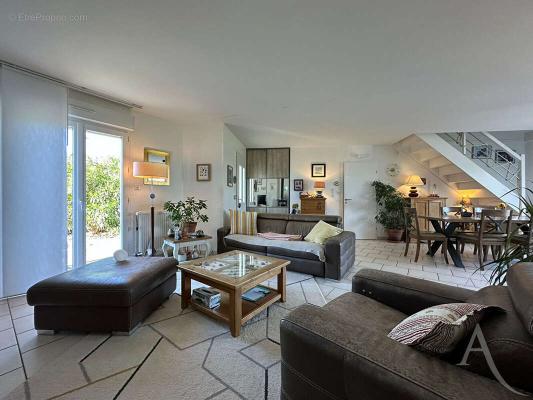 Maison à BERRY-BOUY