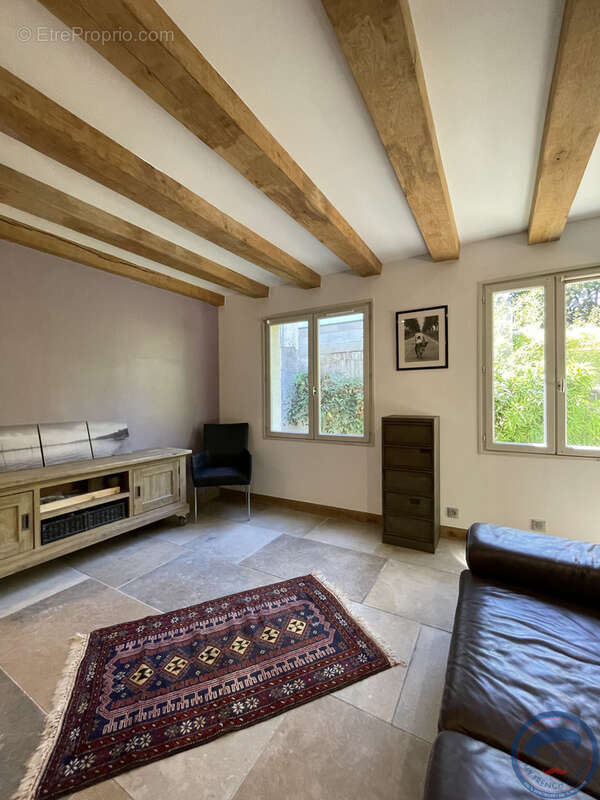 Appartement de charme avec jardin - photo 5