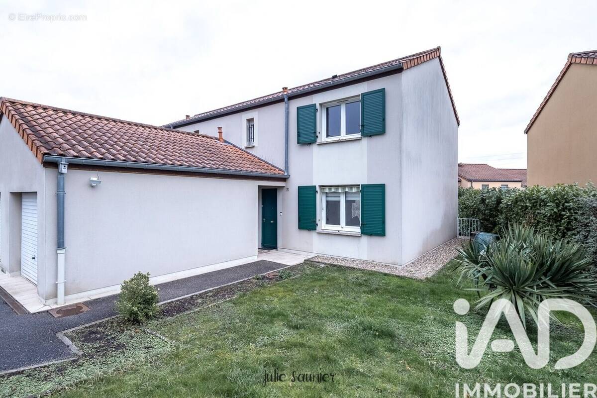 Photo 1 - Maison à ROZERIEULLES
